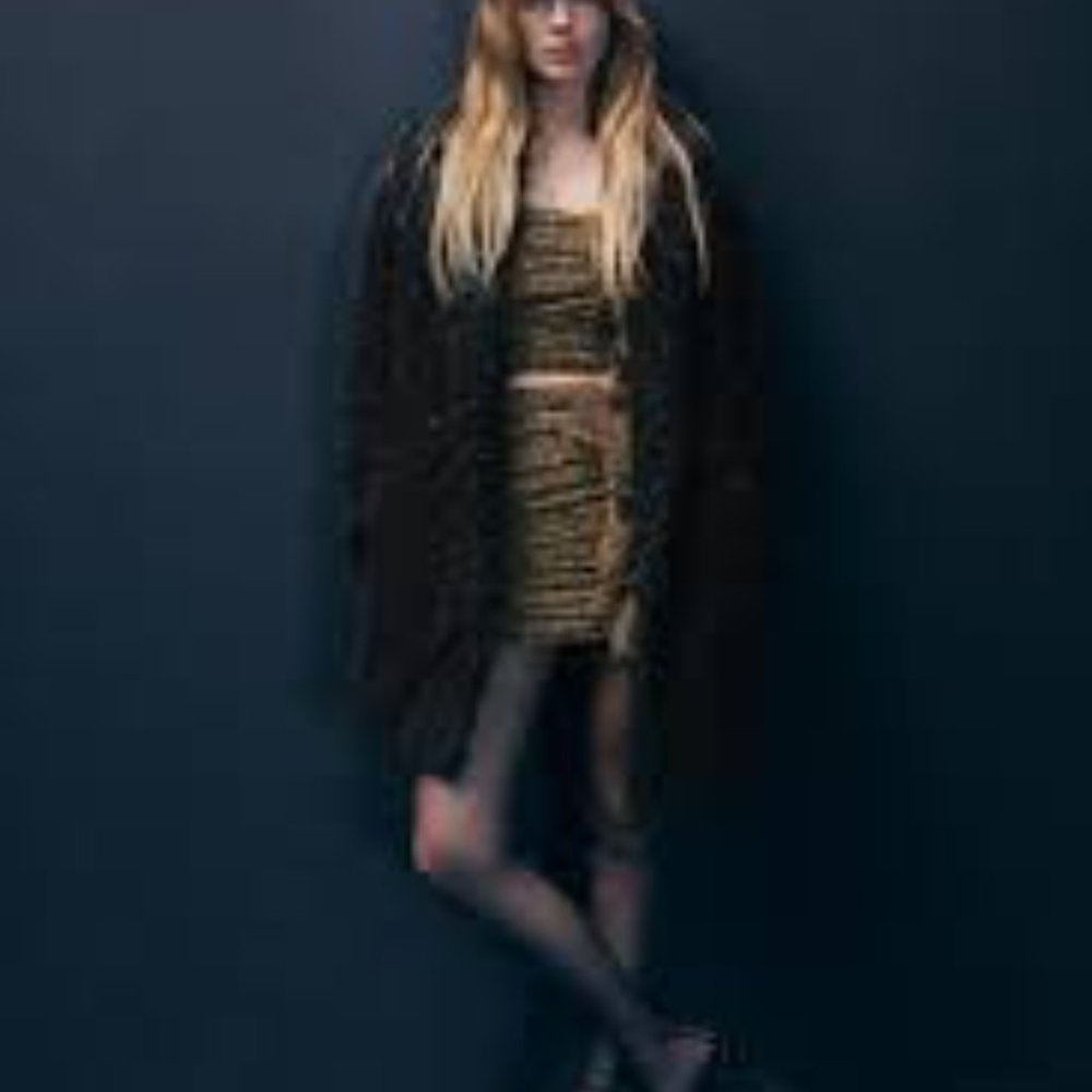 ZARA SKORT WITH GOLDEN THREAD (Bloggers choice) - Picture 8 of 9